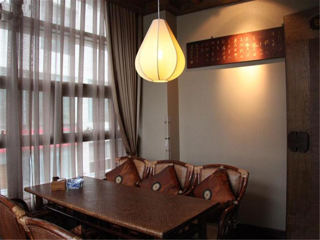 Acme Riverside Serviced Apartment Шанхай Екстер'єр фото